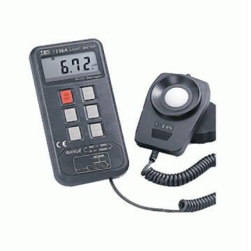 TES泰仕 TES-1336A RS-232介面 數位式照度計