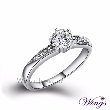 Wings 雅緻時尚款 八心八箭方晶鋯石美鑽戒
