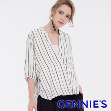 Gennies奇妮 V字立領七分袖哺乳衣-白底黑條(T3F10)