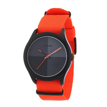 【NIXON】輕巧帆布 Quad(亮橘)_A344-1178