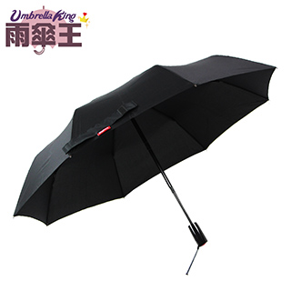 【雨傘王-終身免費維修】BigRed太極☆專利梅花型中棒☆最堅固的23吋自動折傘-黑色