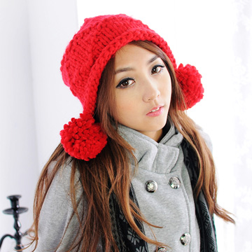 Aimee Toff 可愛百搭樂園球球毛線帽(紅)