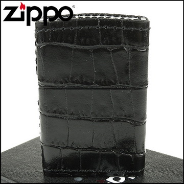 【ZIPPO】日系~仿鱷魚皮壓紋-職人手工純正牛皮包覆打火機(黑色款)