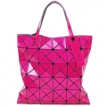 ISSEY MIYAKE 三宅一生BAOBAO 金屬亮面方格6x6手提包(桃紅)
