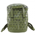 ISSEY MIYAKE 三宅一生 BAOBAO 立體幾何亮面後背包(軍綠)