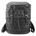 ISSEY MIYAKE 三宅一生BAOBAO 立體幾何皮革後背包(霧面黑)