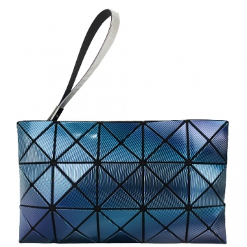 ISSEY MIYAKE 三宅一生 BAOBAO PHASE線紋三色極光漸變3x5手拿包(藍紫)